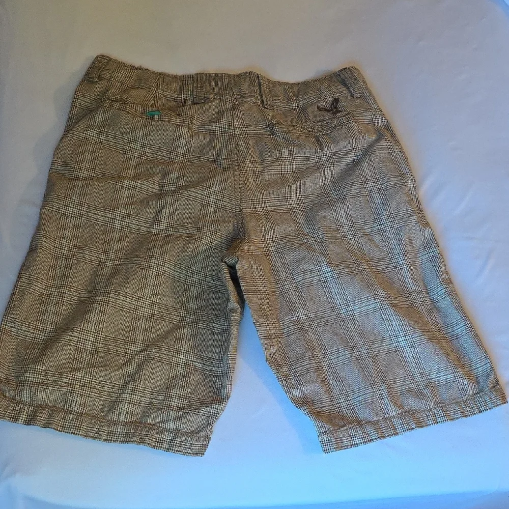 Men's Plaid Tan Shorts